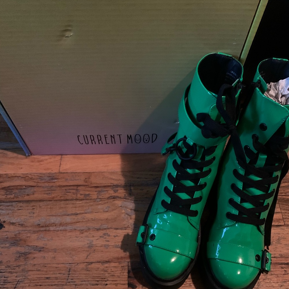 Combat boots with a twist